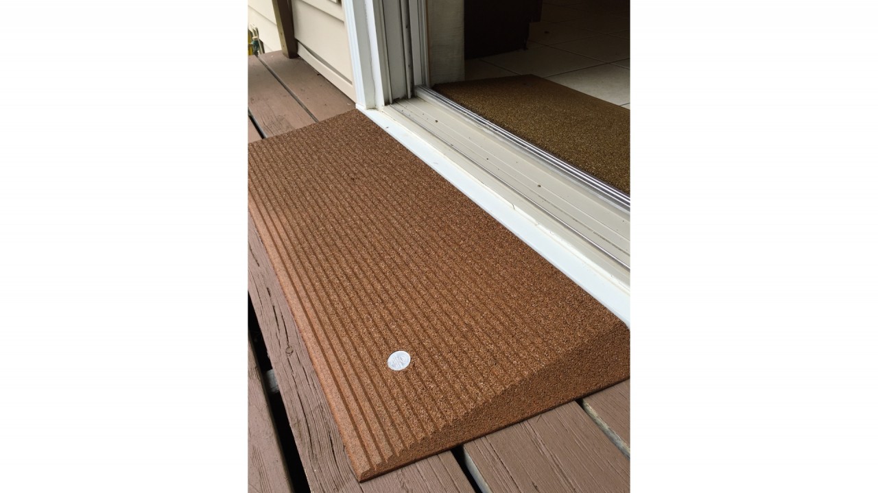 TRANSITIONS® Angled Entry Mat - Image 5